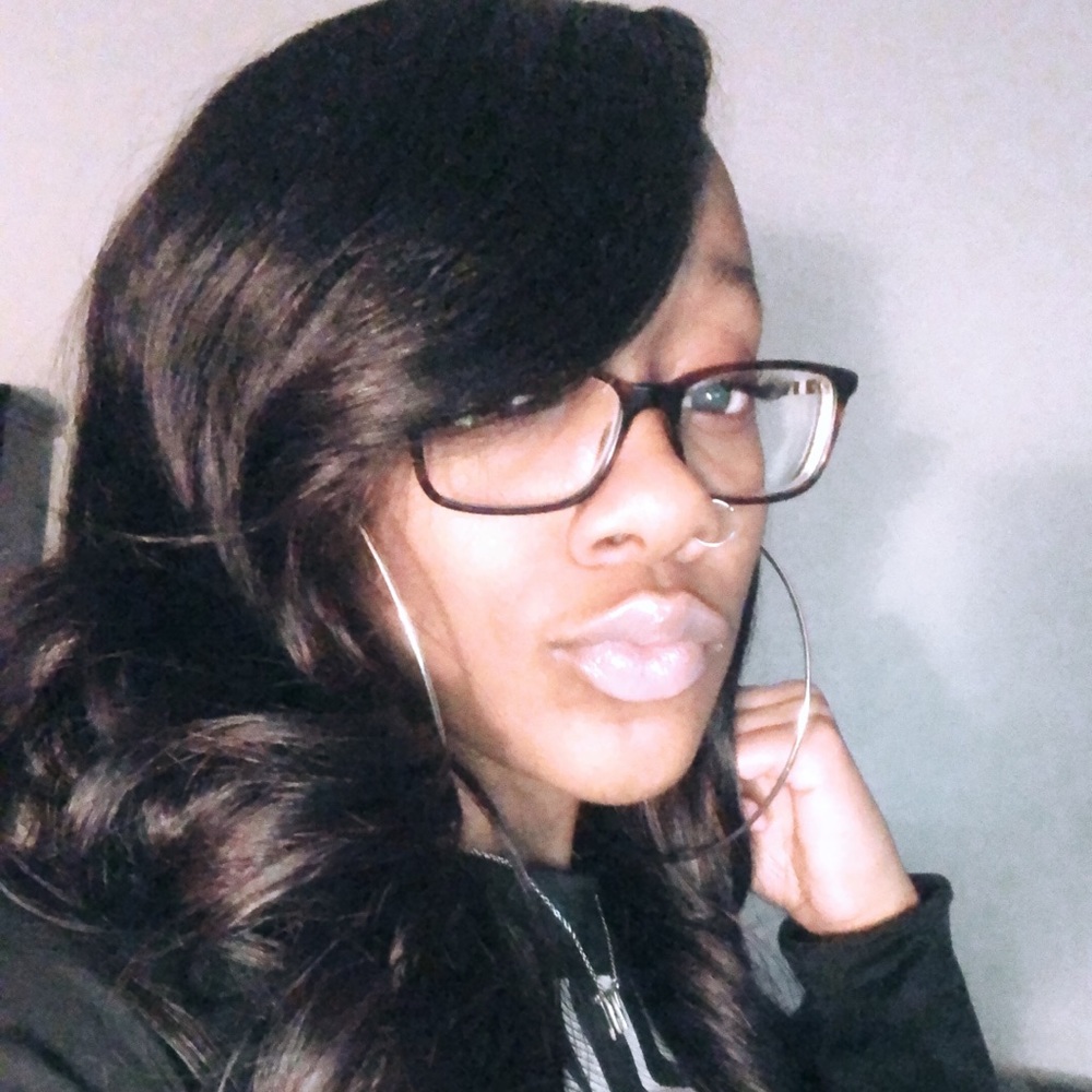 Meet your Posher, Khyla